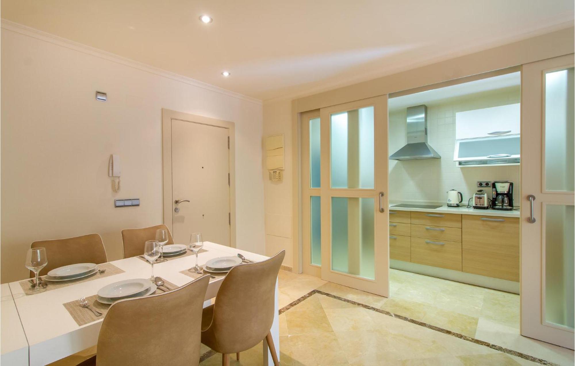 Lovely Apartment In Los Alcazares With Kitchen 외부 사진